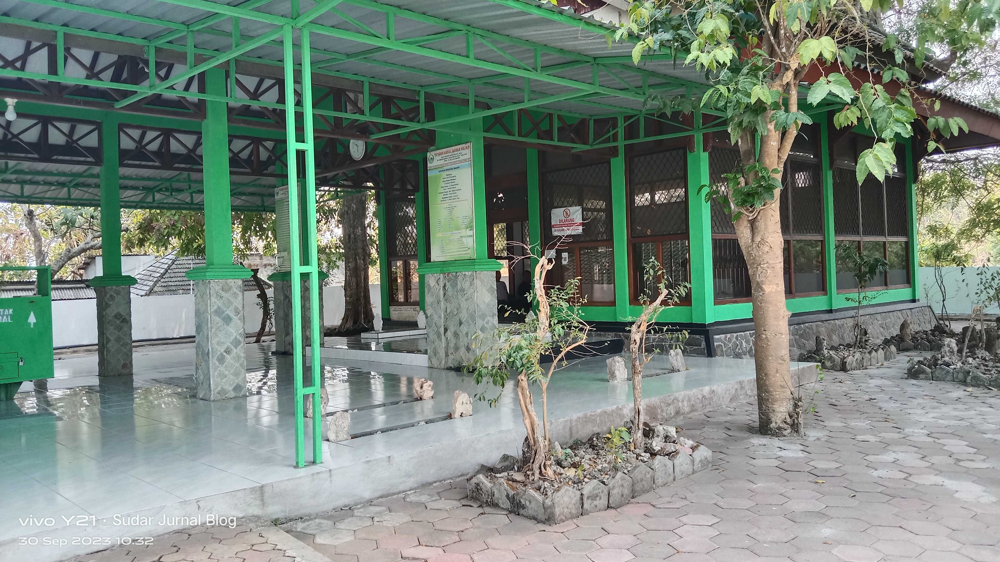 Makam Mbah Jabbar